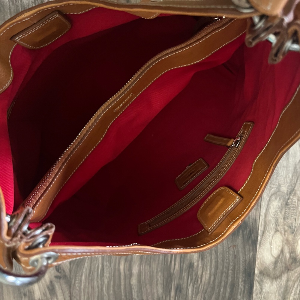 VIRAL Cavalcanti Tan Burnished Soft Leather Hobo with gorgeous red interior. - Picture 7 of 8